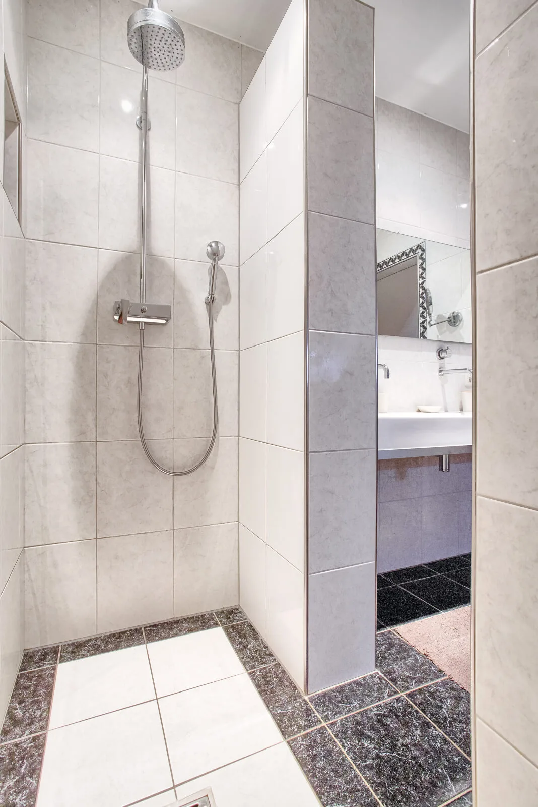 Comfort Suite — Villa Eltins